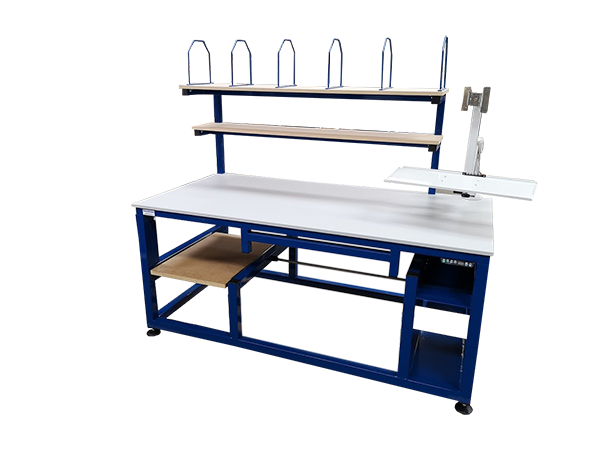 Height adjustable packing stations